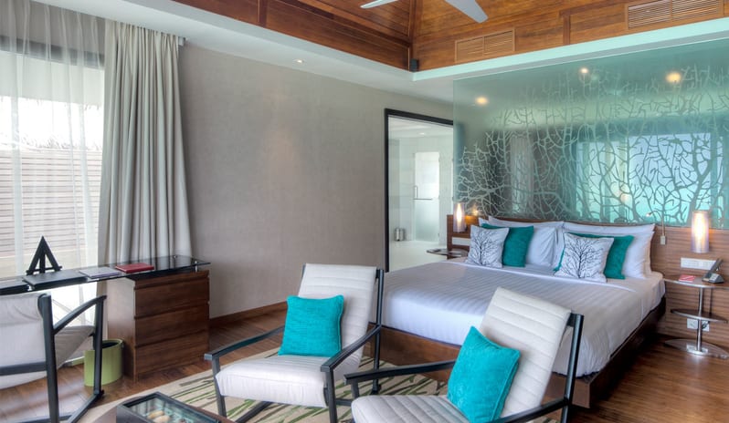 Niyama Private Islands Maldives-Water Pool Villa bedroom_15607